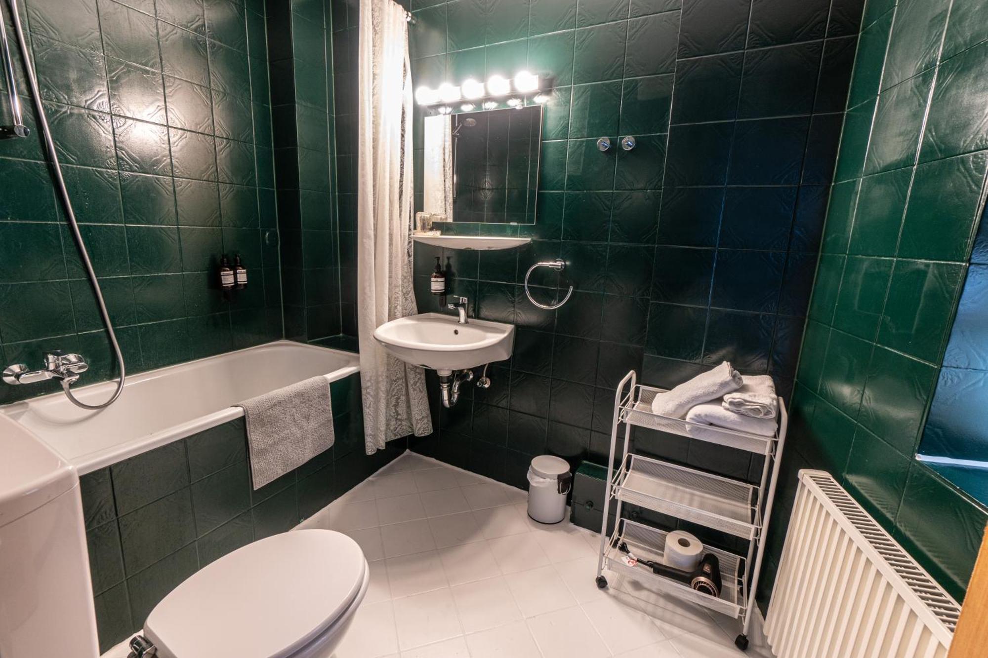 Hotel Ziegenhagen Кёльн Экстерьер фото